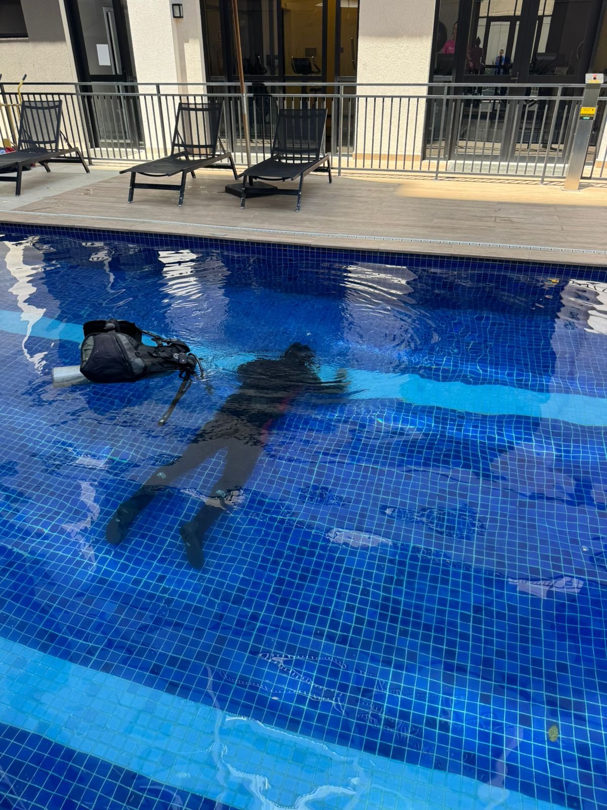 caça vazamento em piscina
