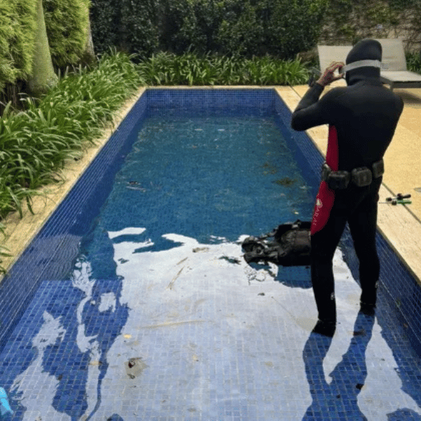 Caça Vazamento em Piscina - Inspeção subaquática